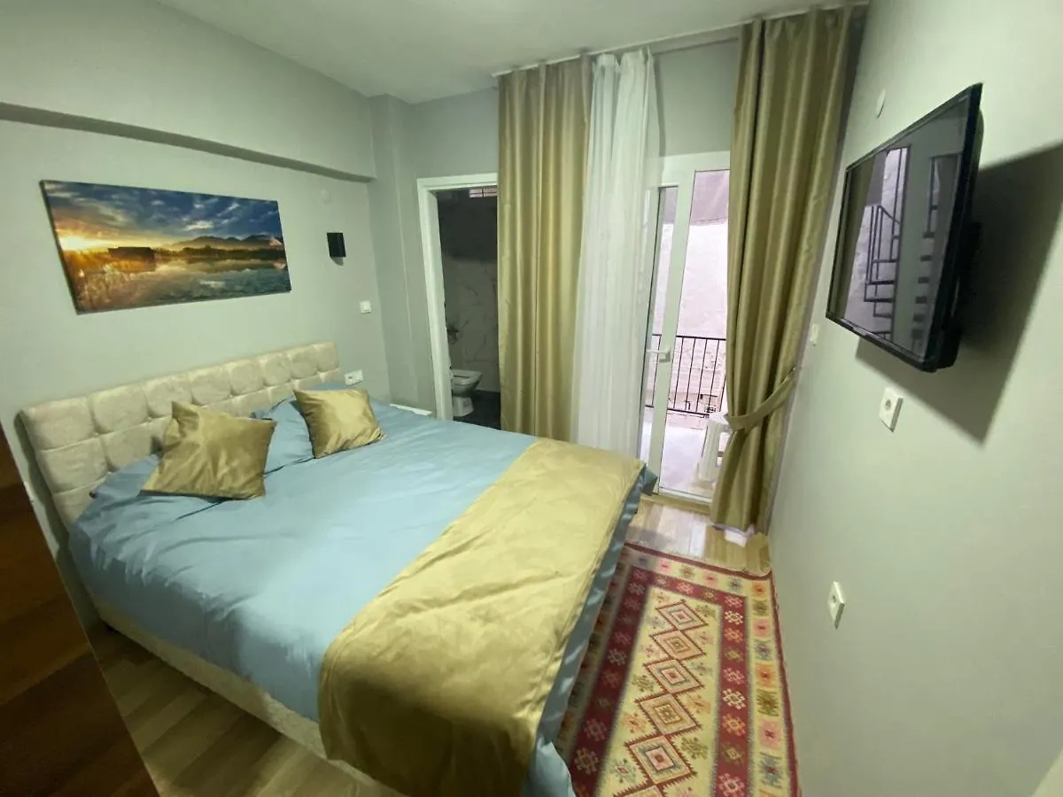 Gulersu Pansiyon Kusadasi Turkey